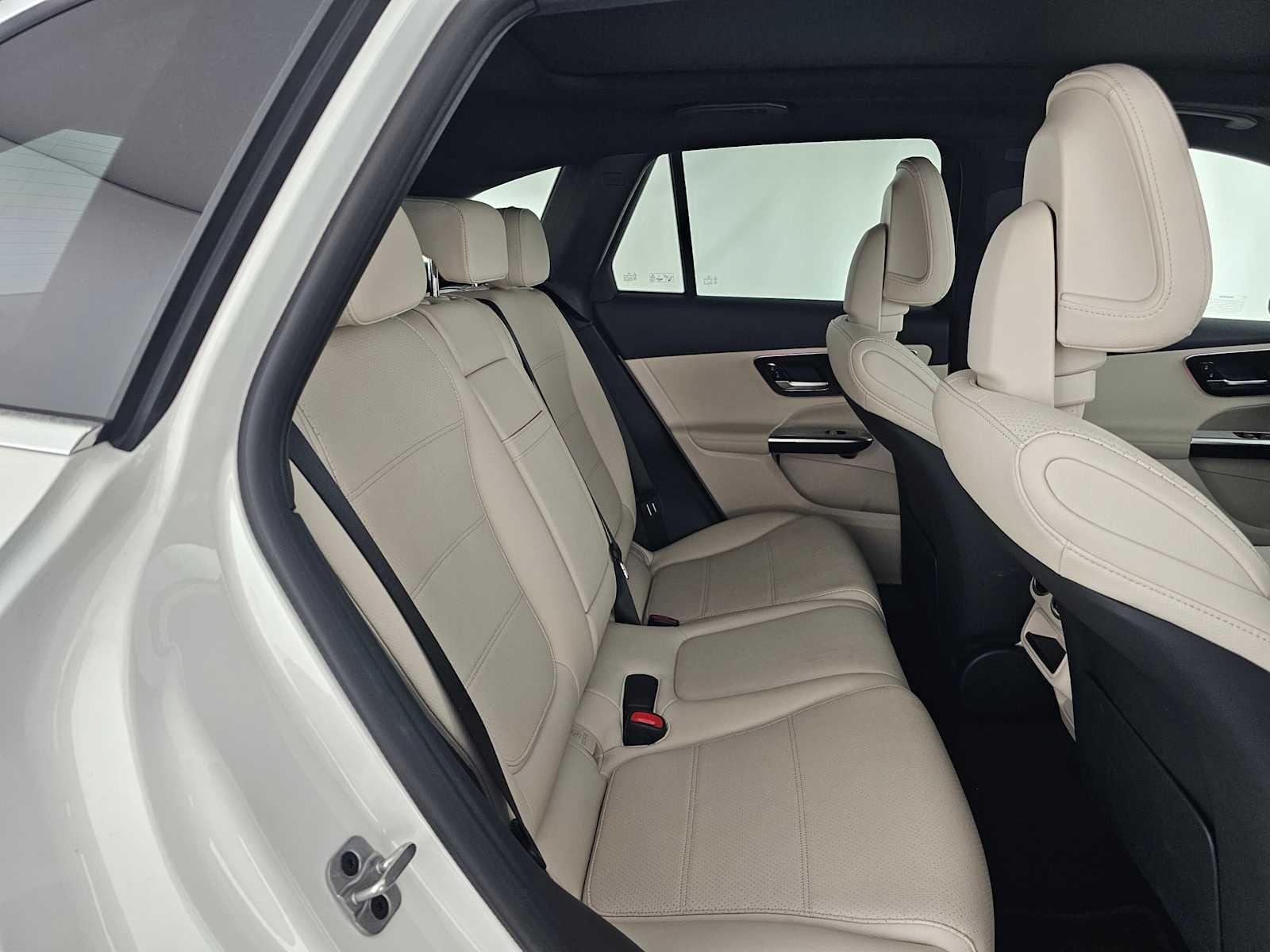 2026 Mercedes-Benz GLC 300 SUV