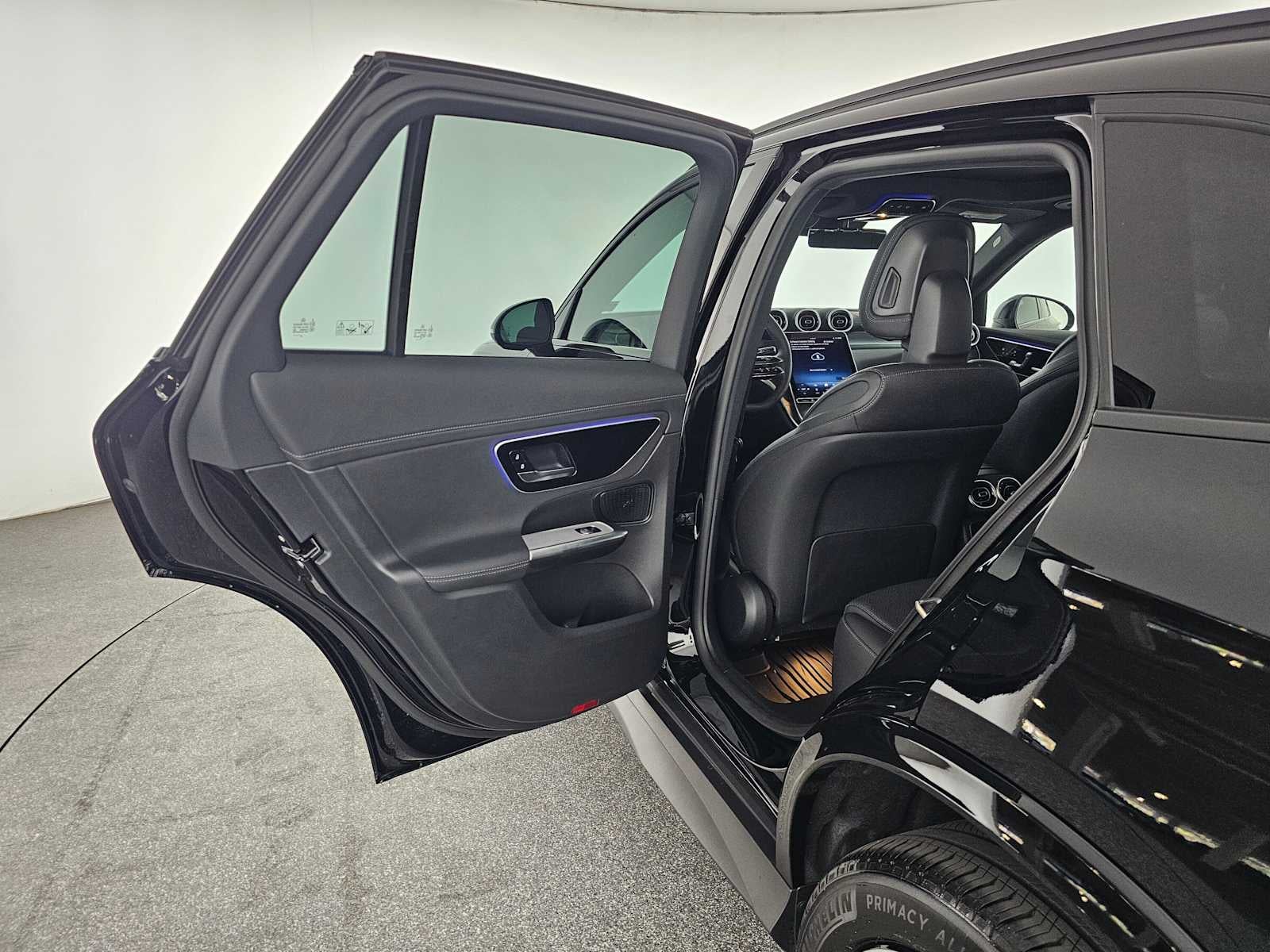 2026 Mercedes-Benz GLC 300 SUV