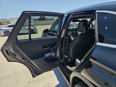 2026 Mercedes-Benz GLC 300 SUV