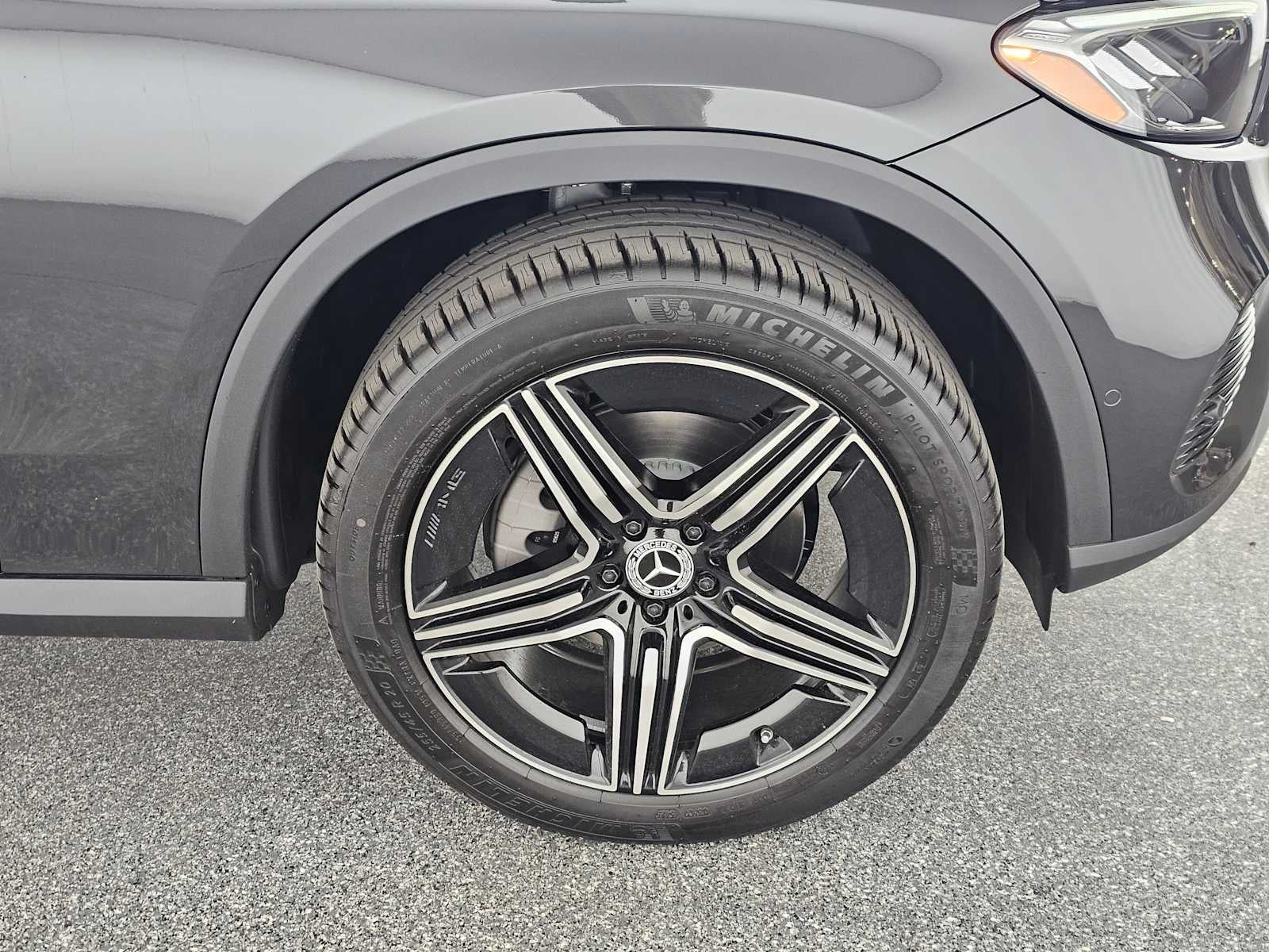 2026 Mercedes-Benz GLC 300 SUV