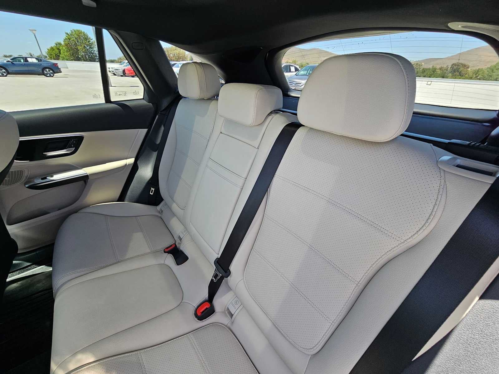 2026 Mercedes-Benz GLC 300 4MATIC® SUV
