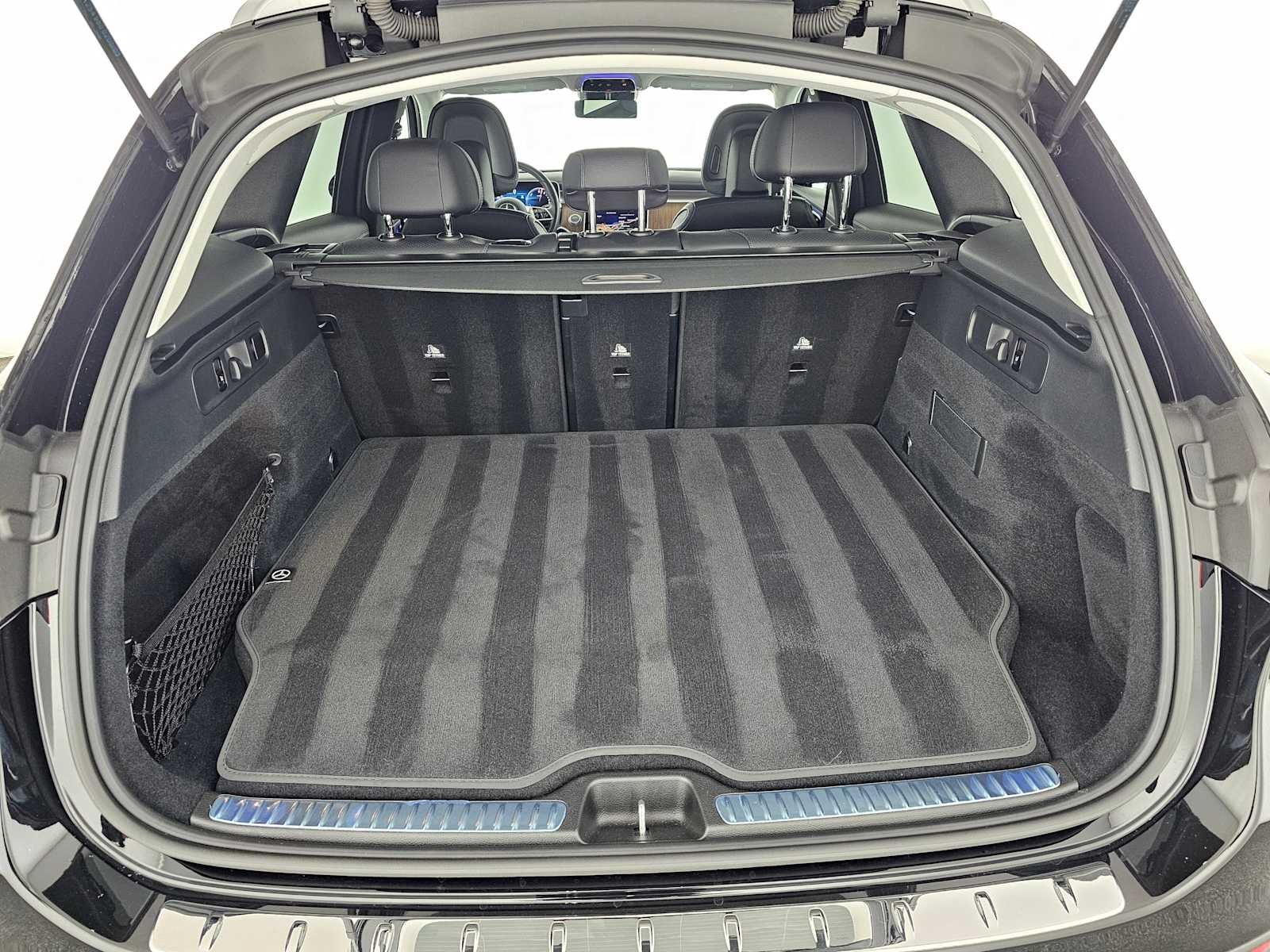 2025 Mercedes-Benz GLC 350e 4MATIC® SUV