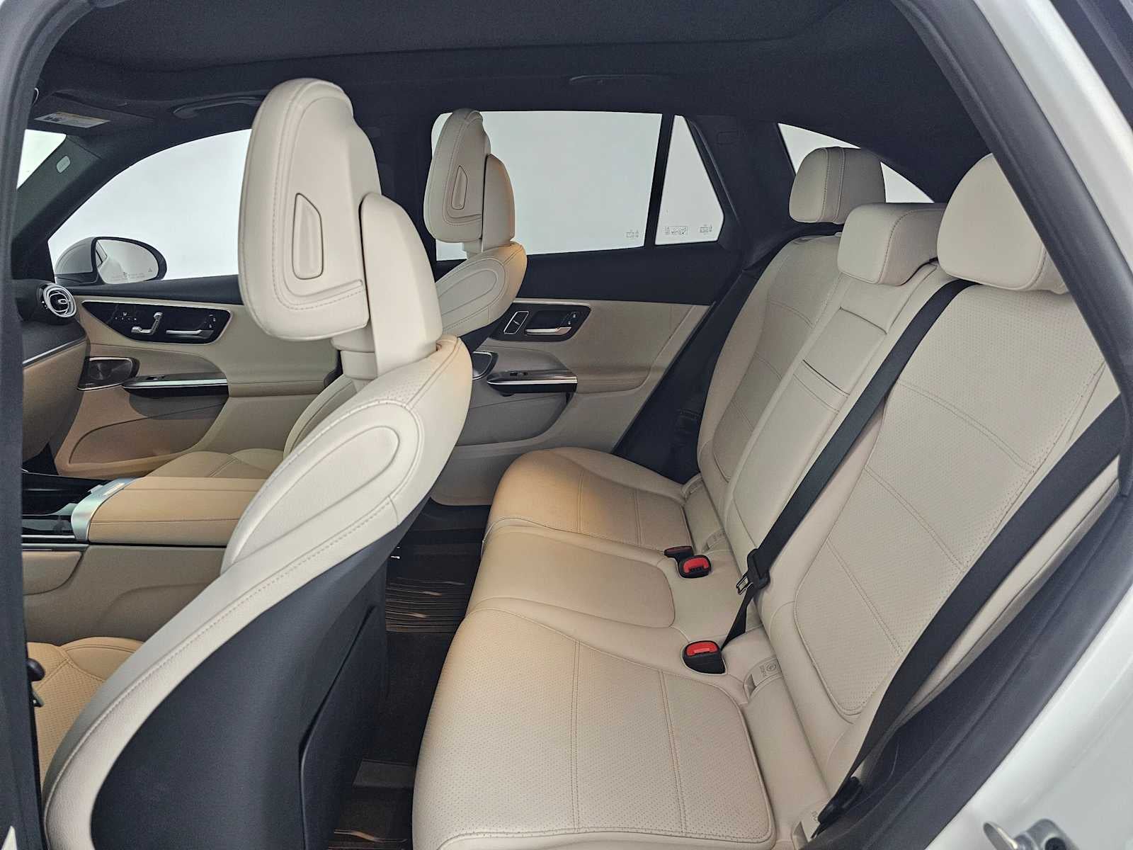 2025 Mercedes-Benz GLC 350e 4MATIC® SUV