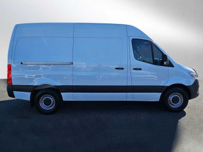 2025 Mercedes-Benz Sprinter 2500 Standard Roof I4 Diesel 144" RWD
