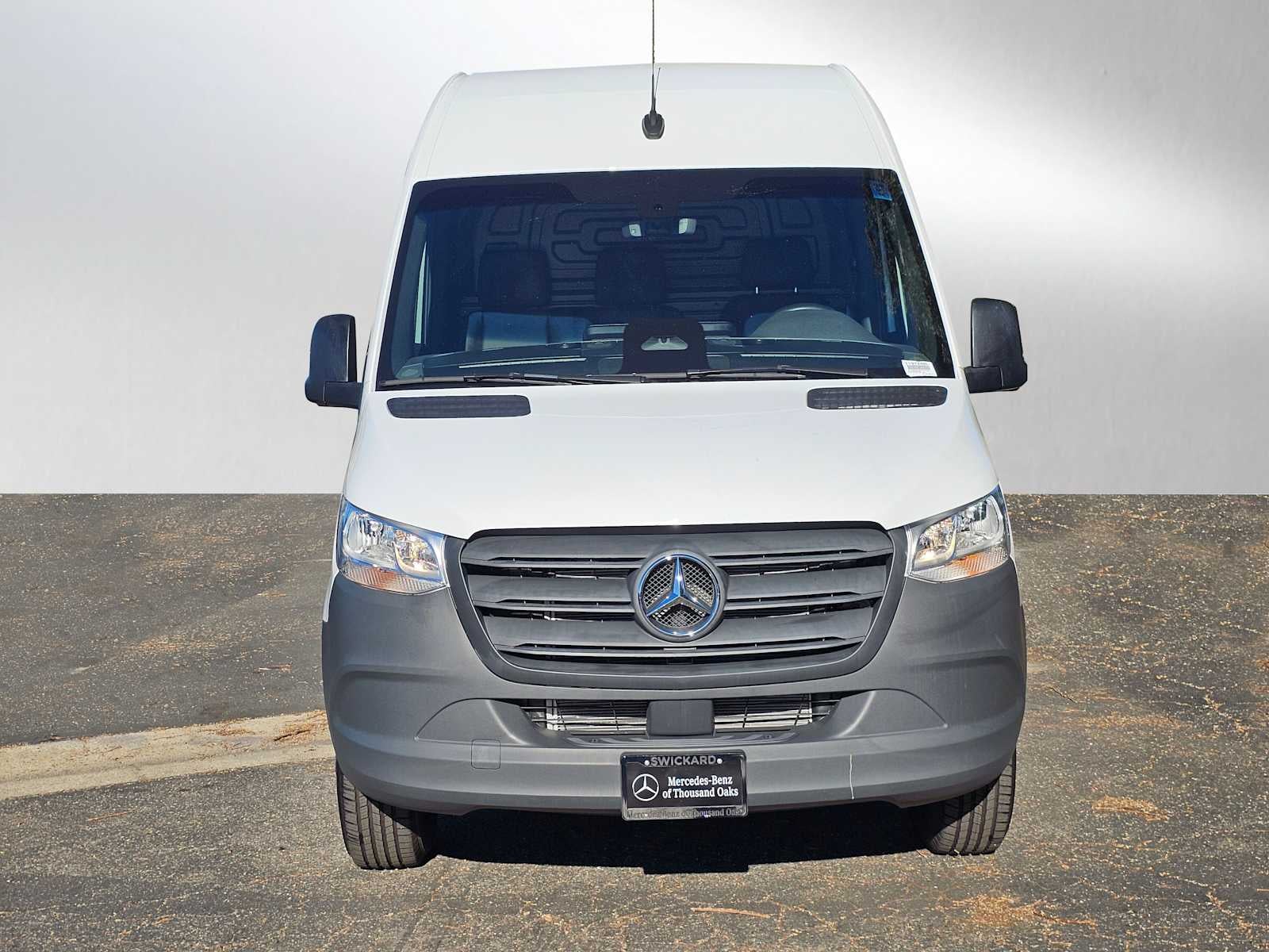 2025 Mercedes-Benz Sprinter 2500 High Roof I4 Diesel HO 170" RWD