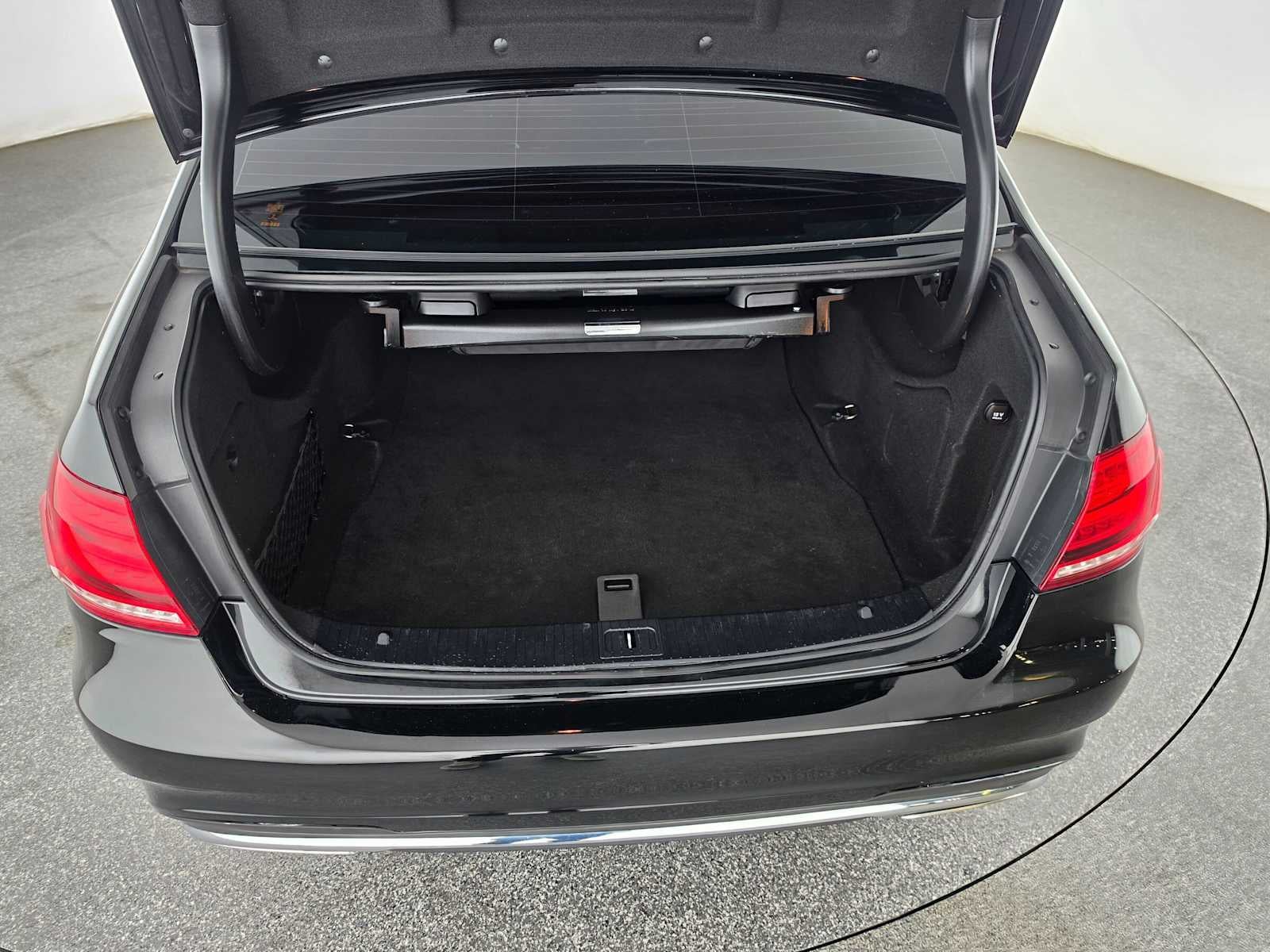2016 Mercedes-Benz E 350 4dr Sdn RWD