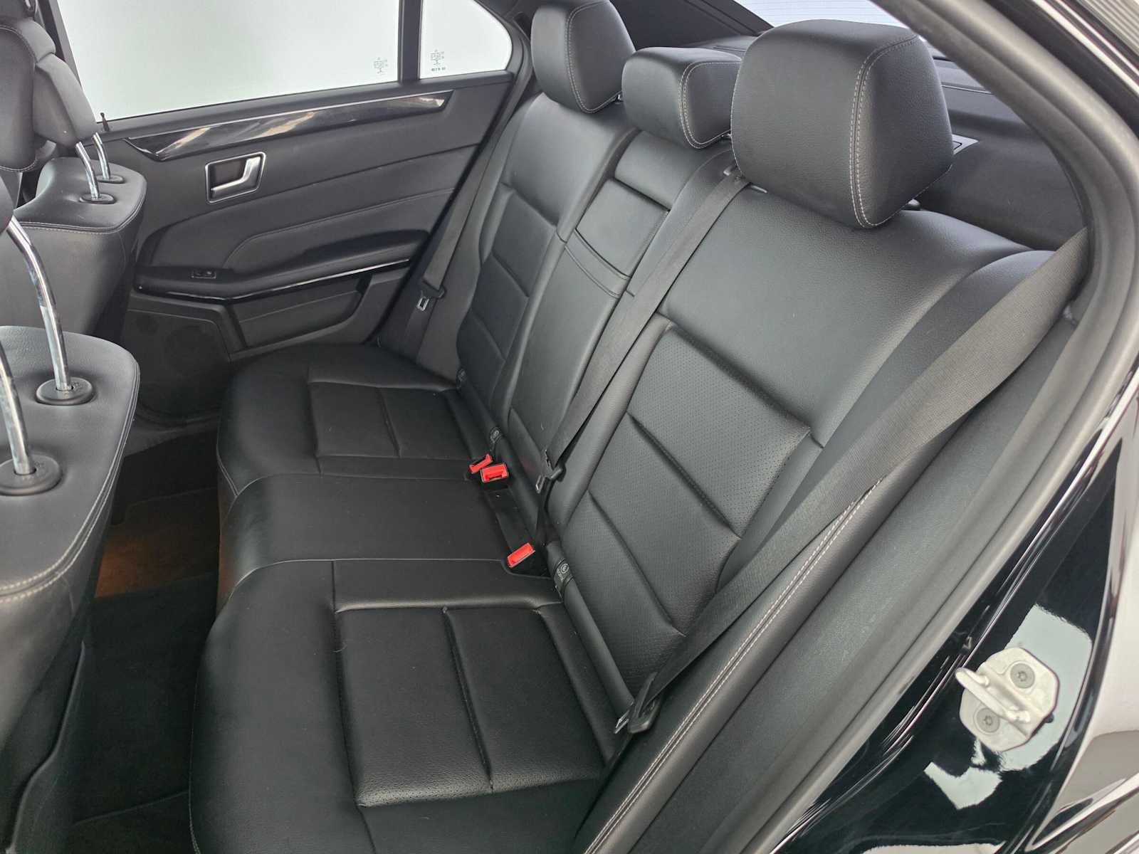 2016 Mercedes-Benz E 350 4dr Sdn RWD