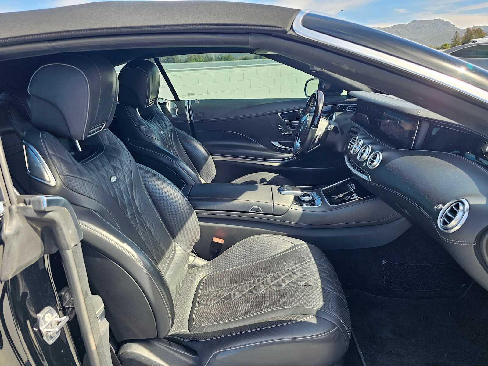 2020 Mercedes-Benz S 560 Cabriolet