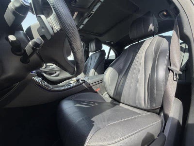 2017 Mercedes-Benz E 300 RWD Sedan