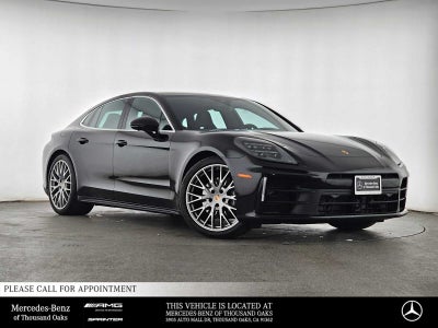 2026 Porsche Panamera 4