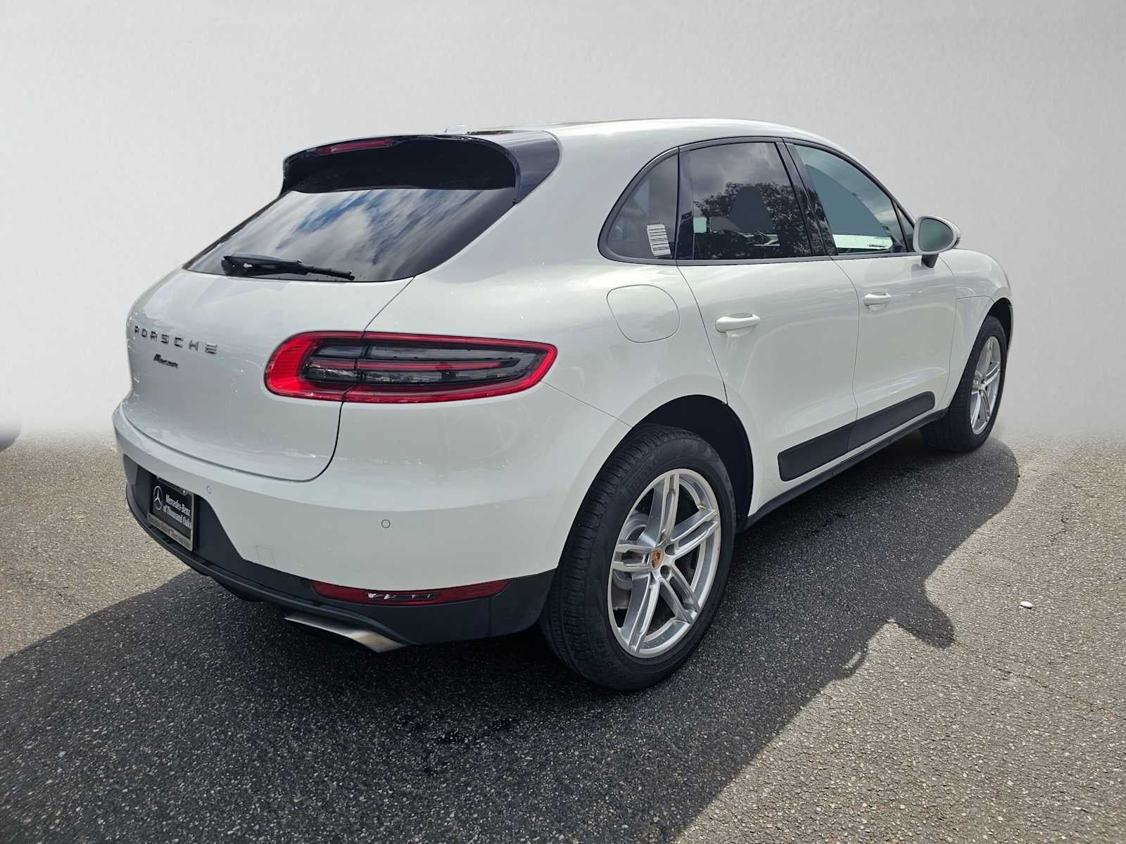 2017 Porsche Macan AWD