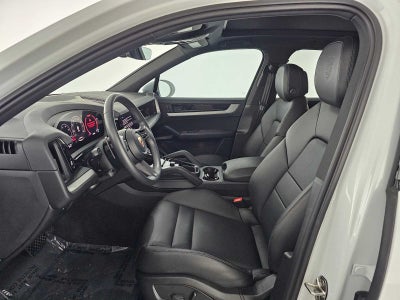 2025 Porsche Cayenne AWD