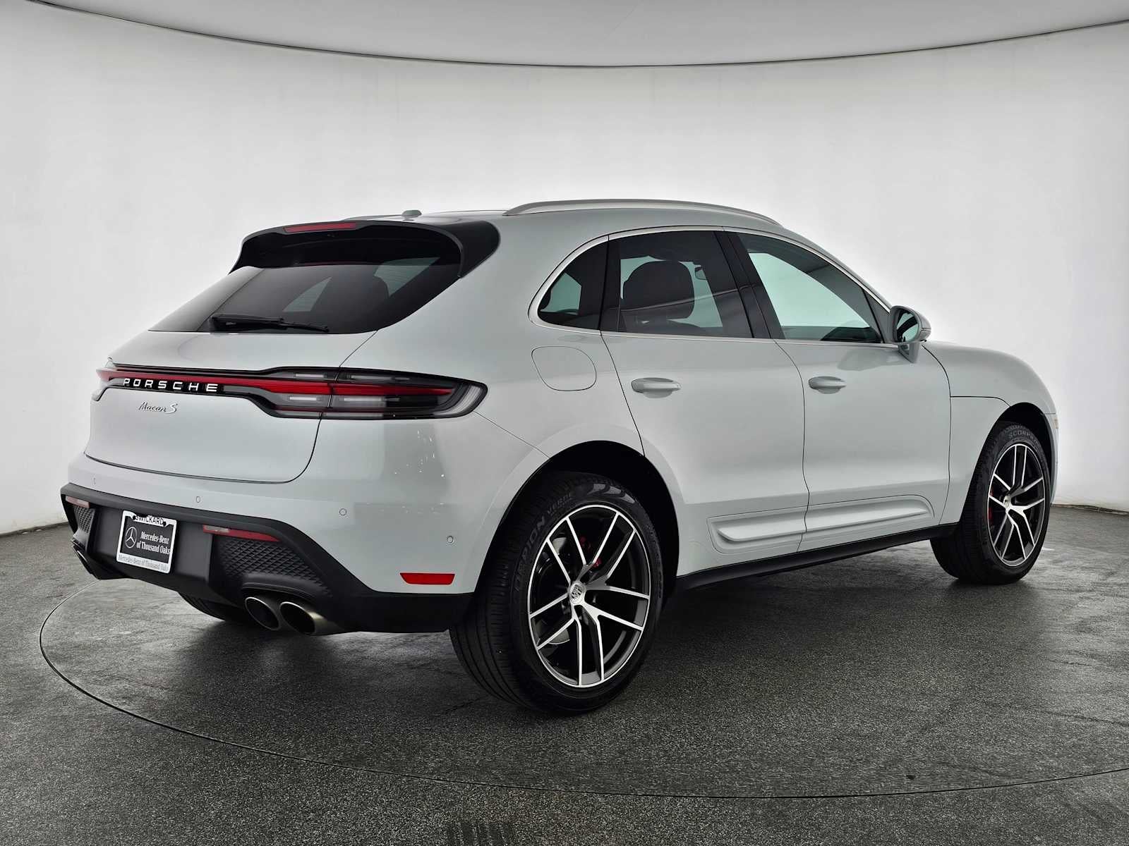 2024 Porsche Macan S