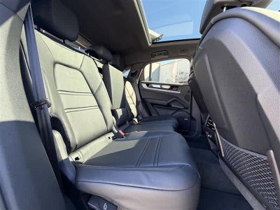 2024 Porsche Cayenne Coupe AWD