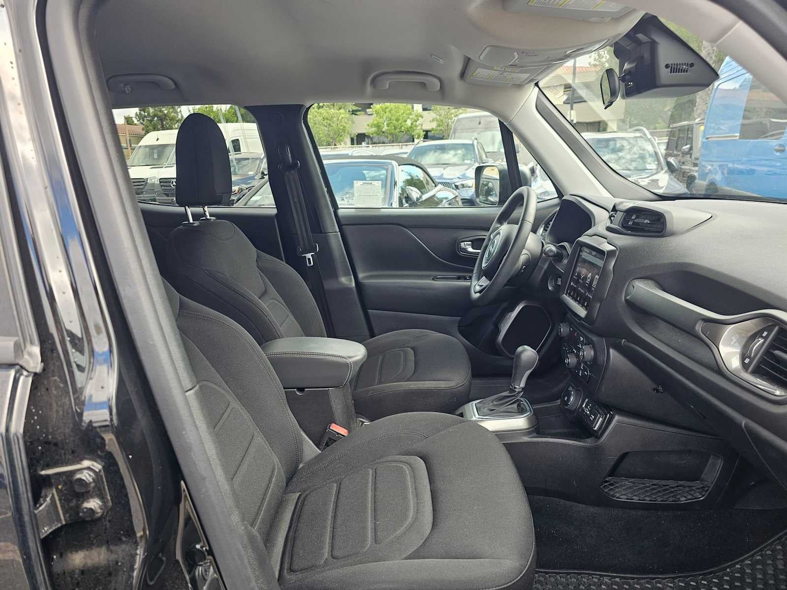 2022 Jeep Renegade Latitude