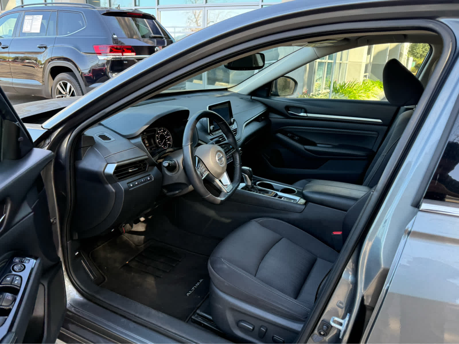 2020 Nissan Altima 2.5 SV