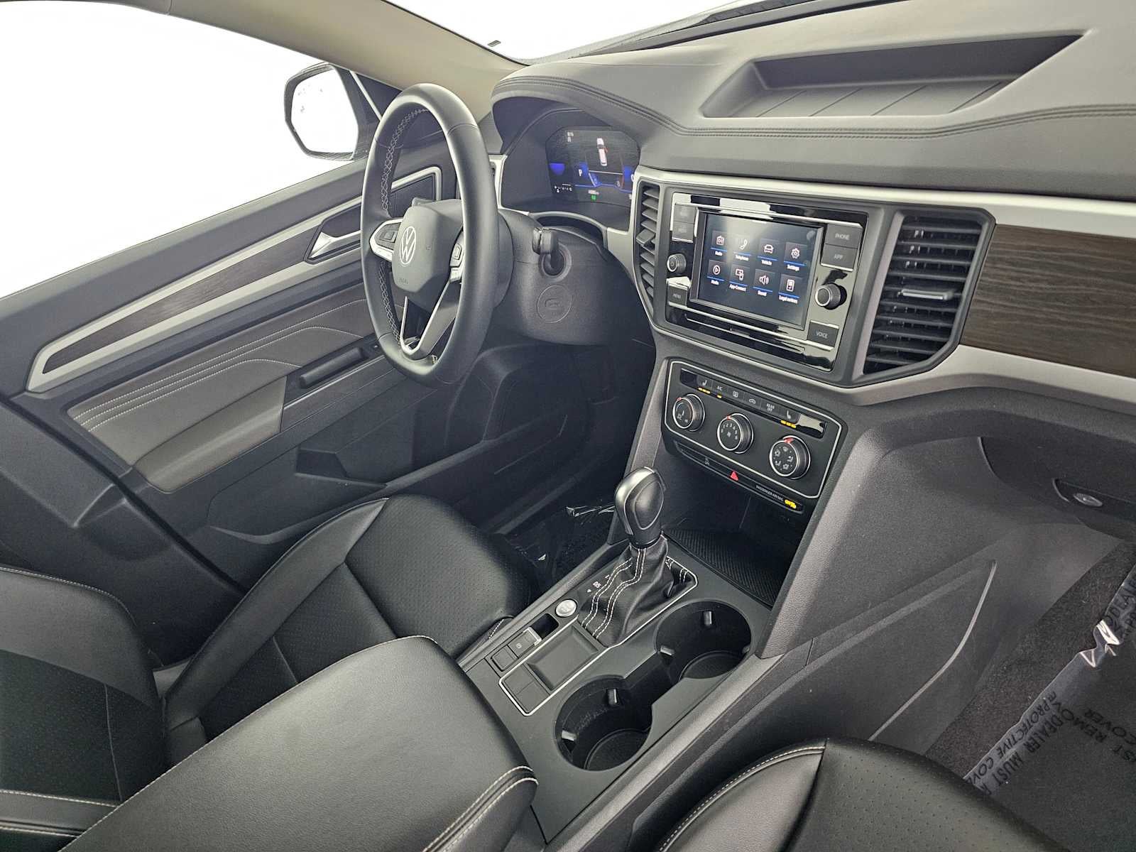 2022 Volkswagen Atlas 2.0T SE