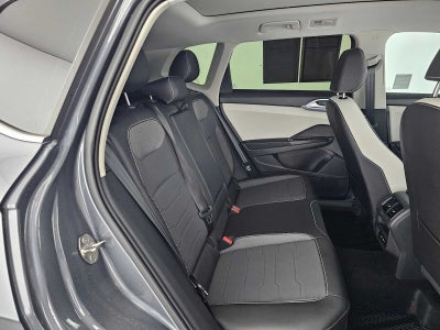 2026 Volkswagen Taos SE