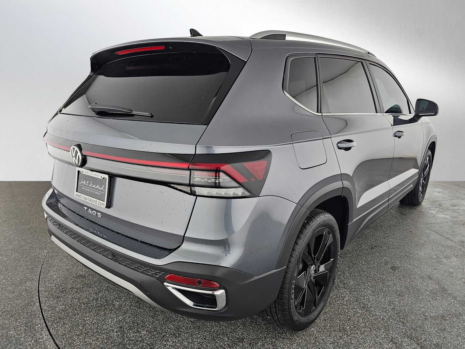 2026 Volkswagen Taos SE