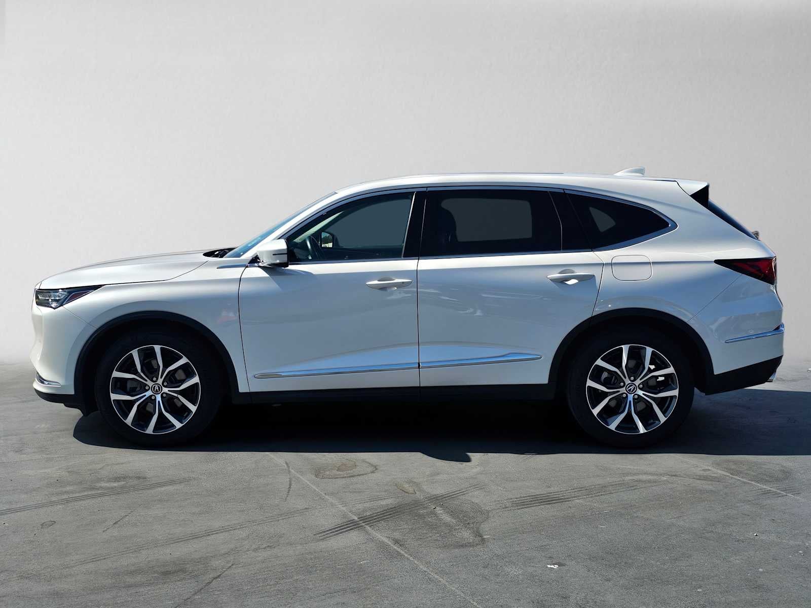 2023 Acura MDX w/Technology Package