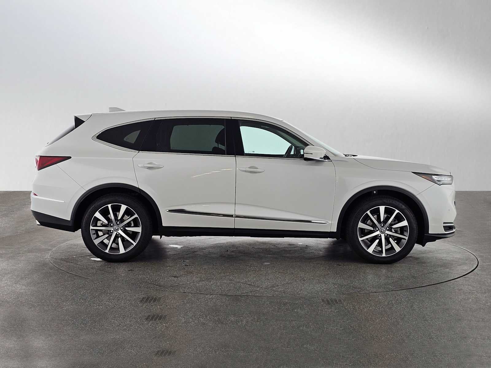 2025 Acura MDX w/Technology Package