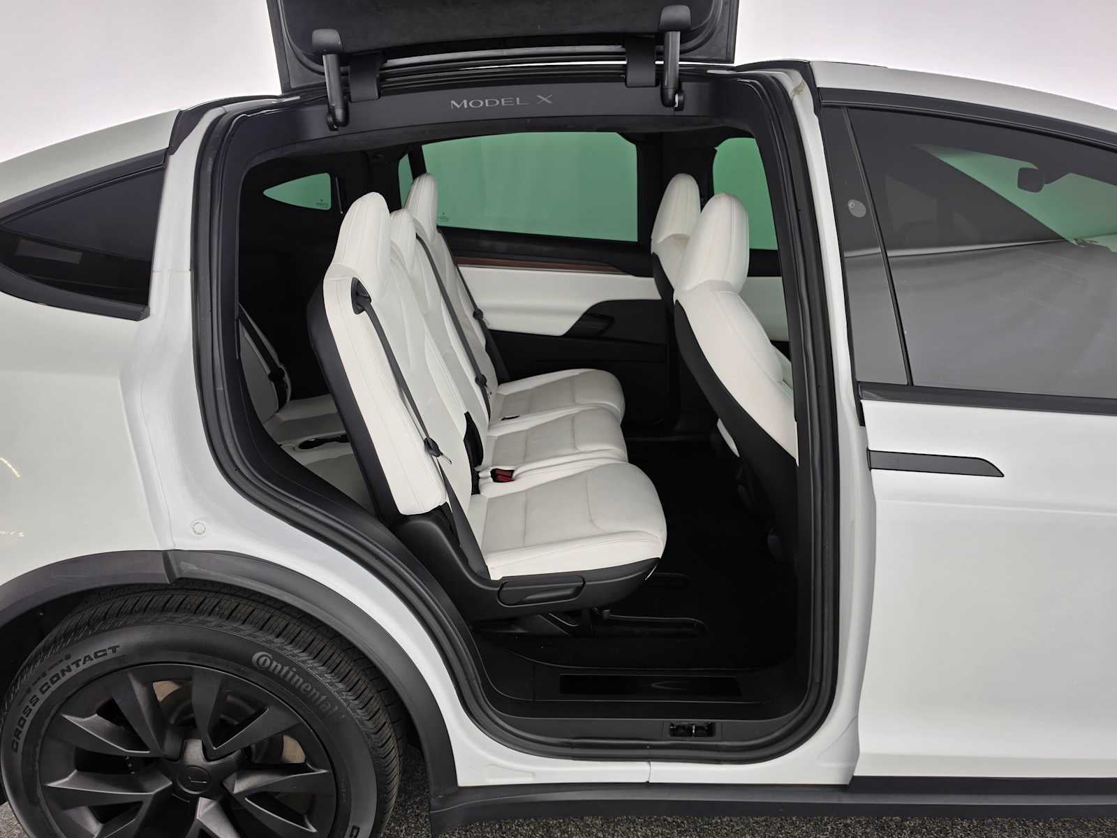 2022 Tesla Model X AWD