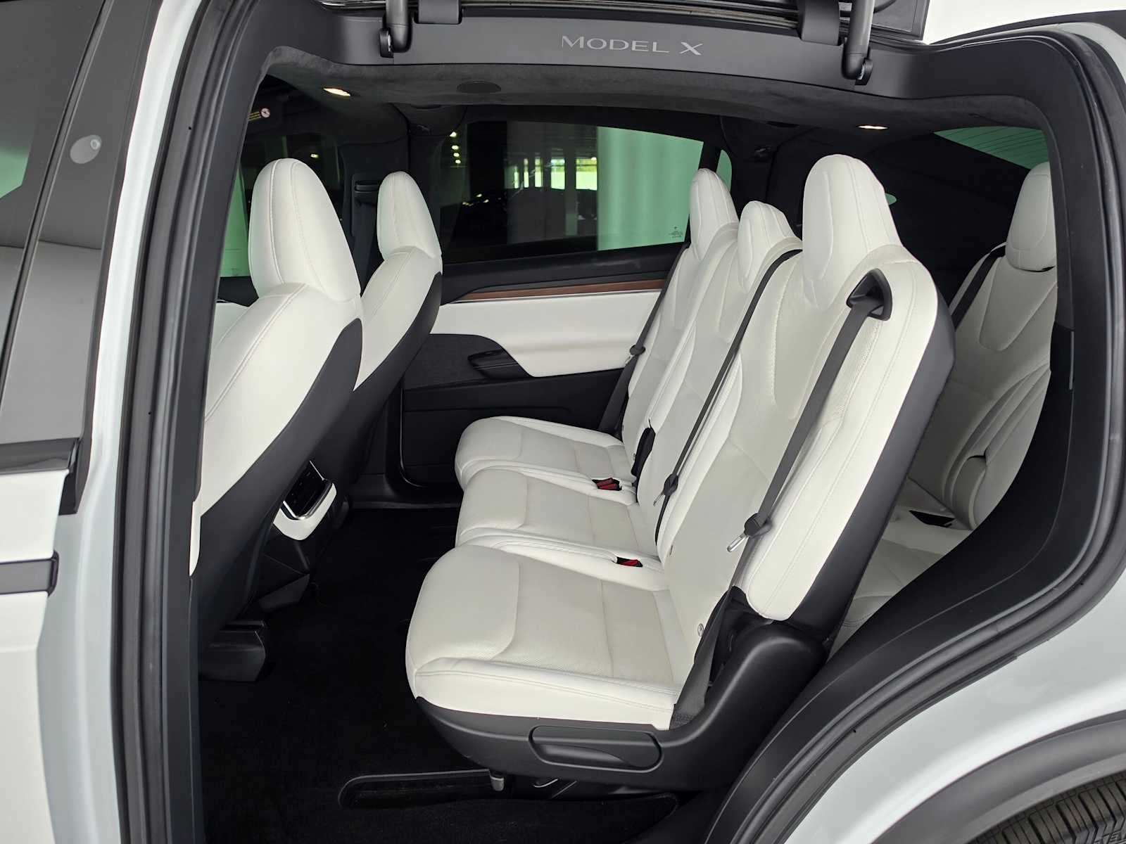 2022 Tesla Model X AWD