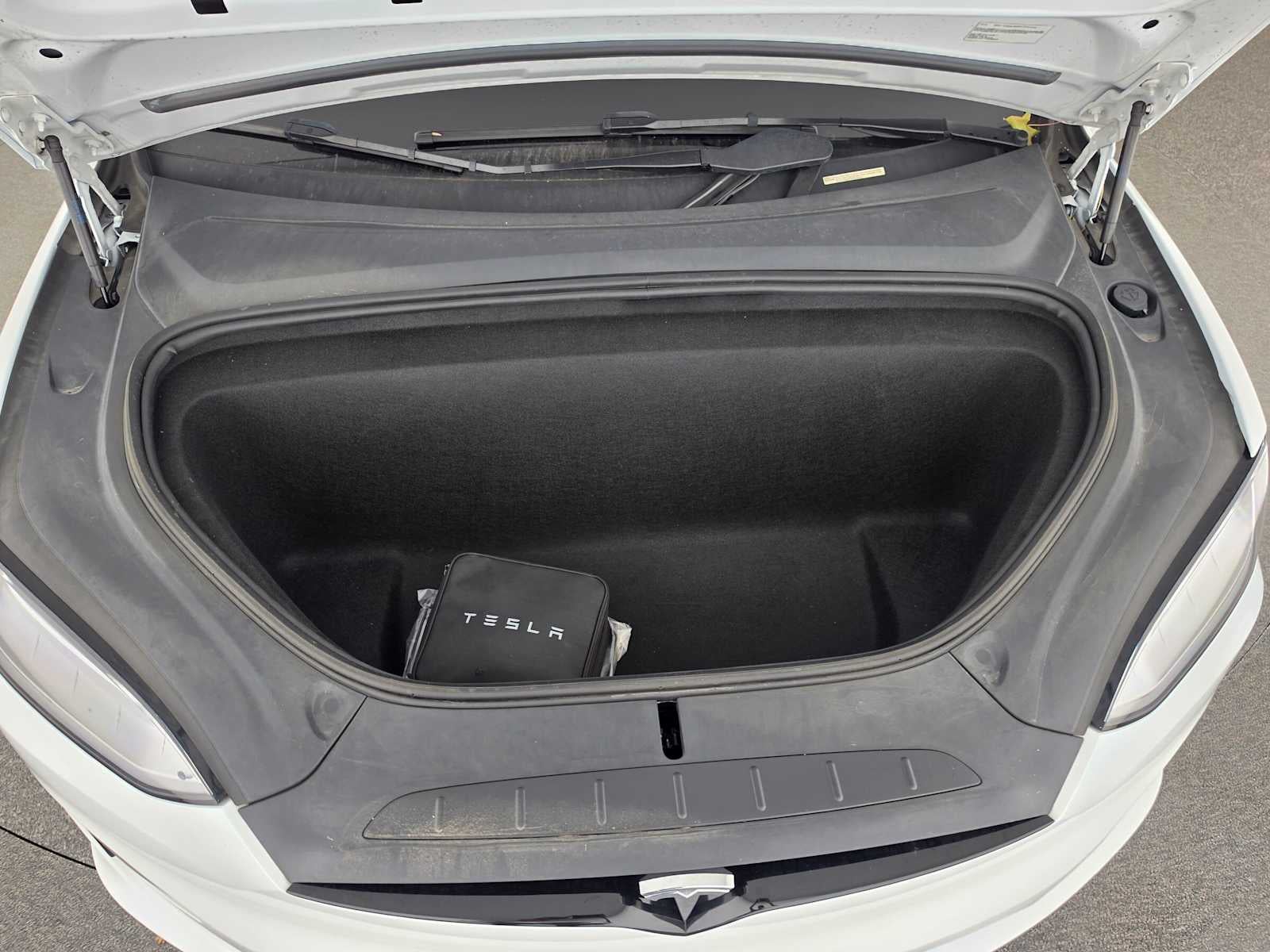 2022 Tesla Model X AWD