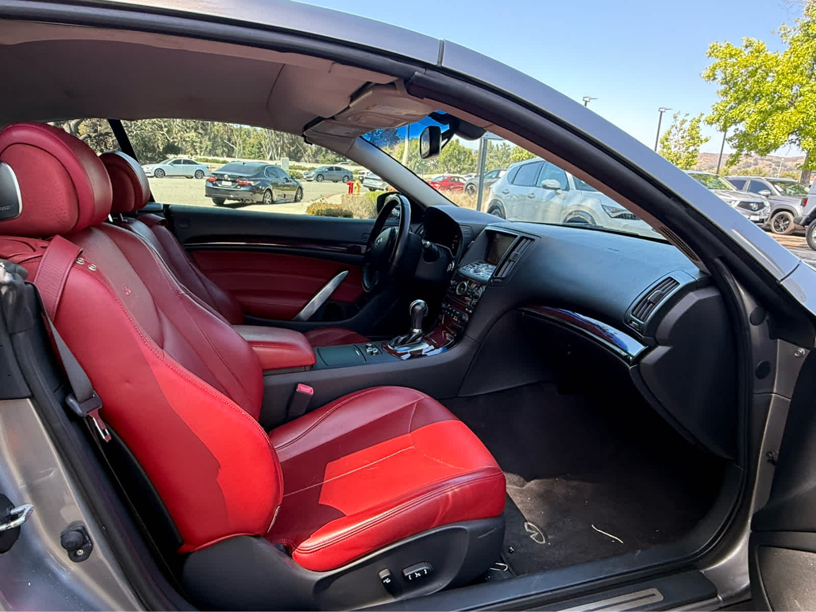 2009 INFINITI G37 Base