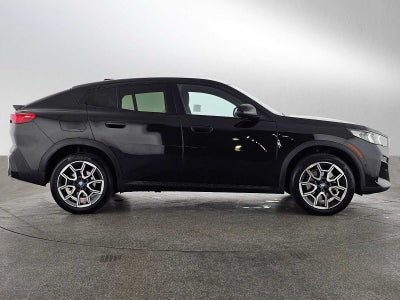 2025 BMW X2 xDrive28i
