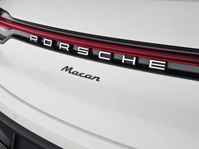 2026 Porsche Macan AWD