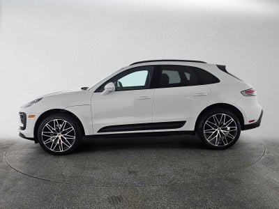 2026 Porsche Macan AWD