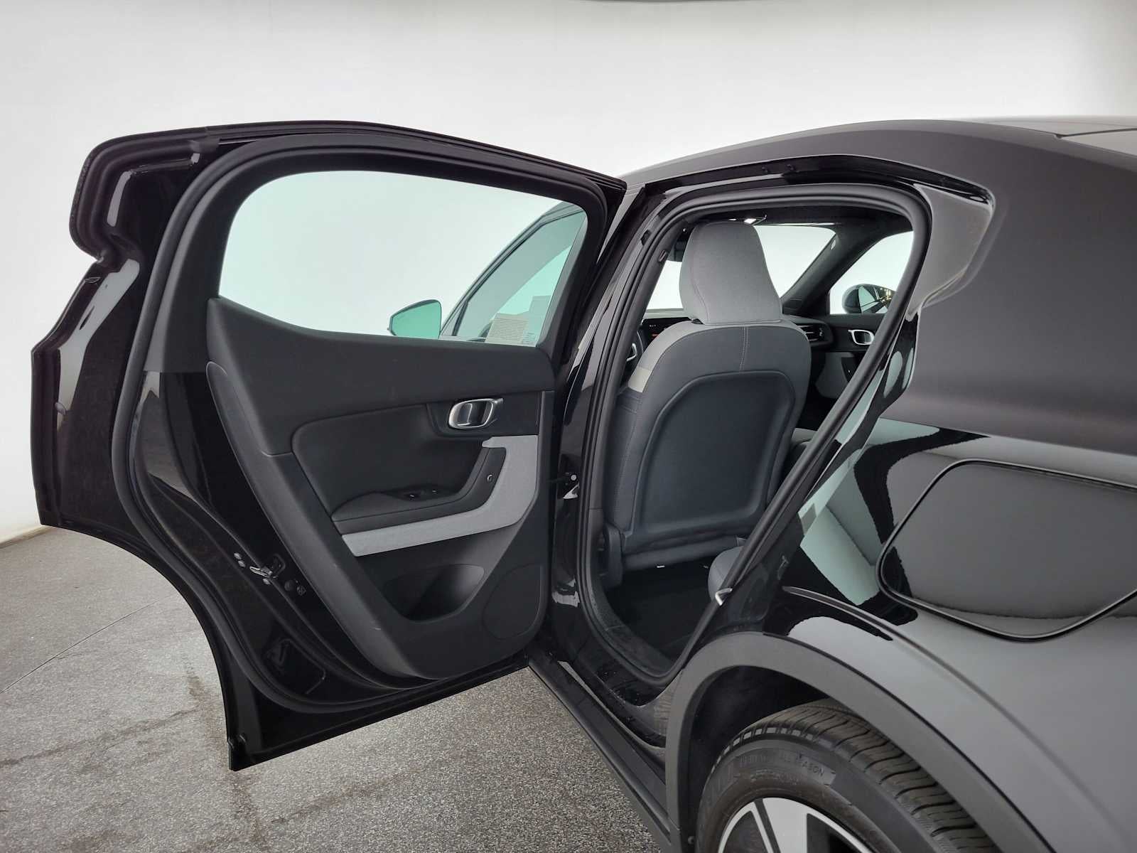 2024 Polestar 2 Long Range Single Motor