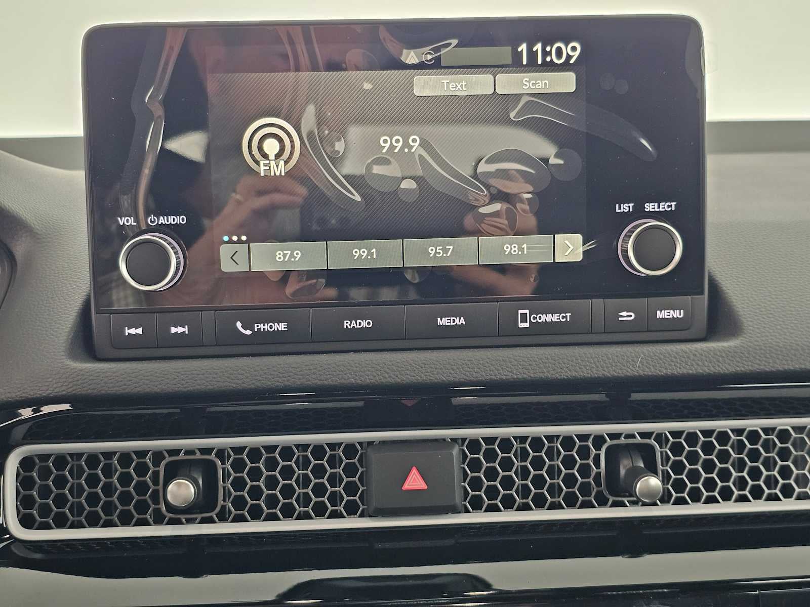 2026 Honda Civic Hatchback Hybrid Sport