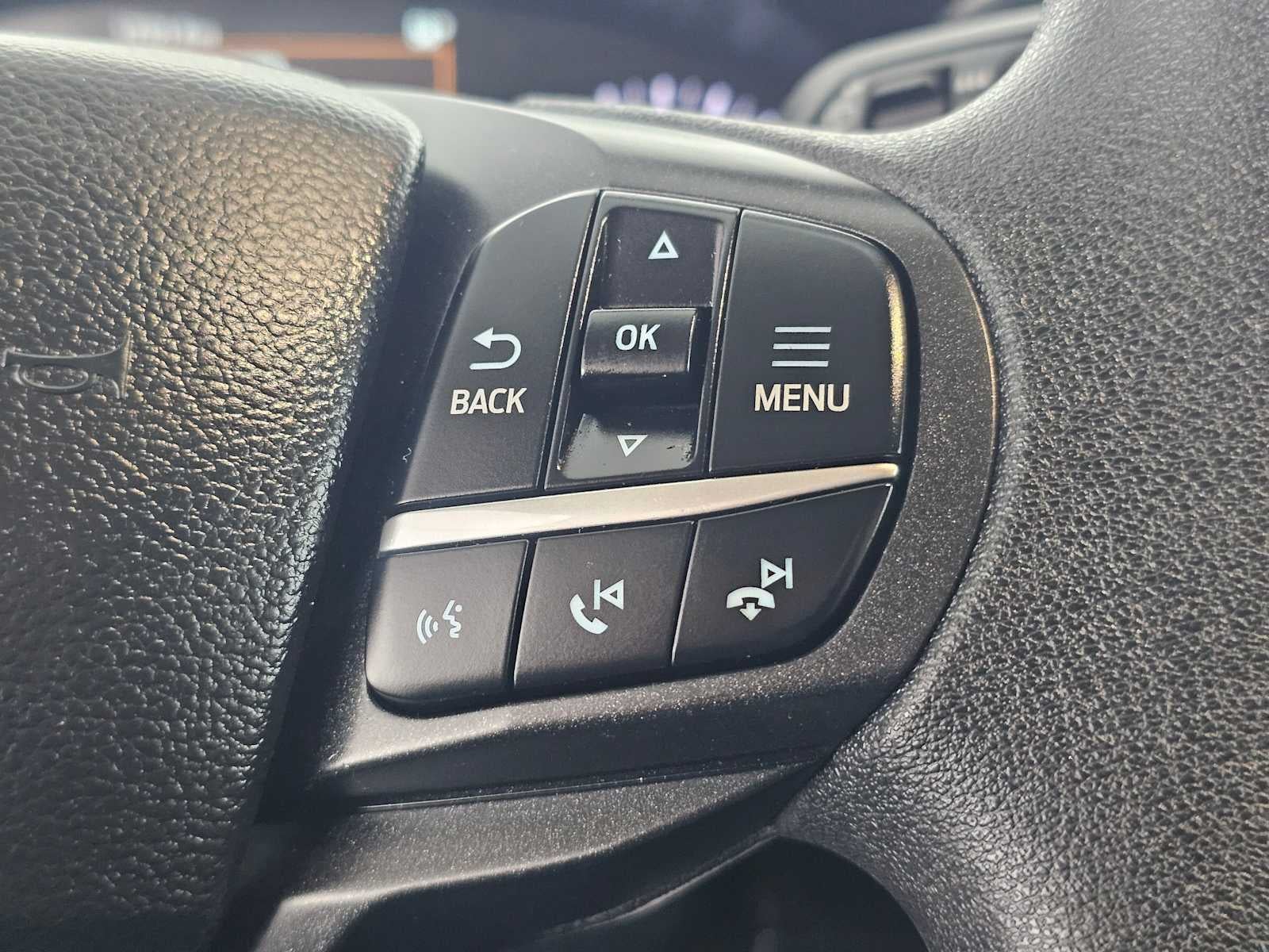 2022 Ford Explorer Base