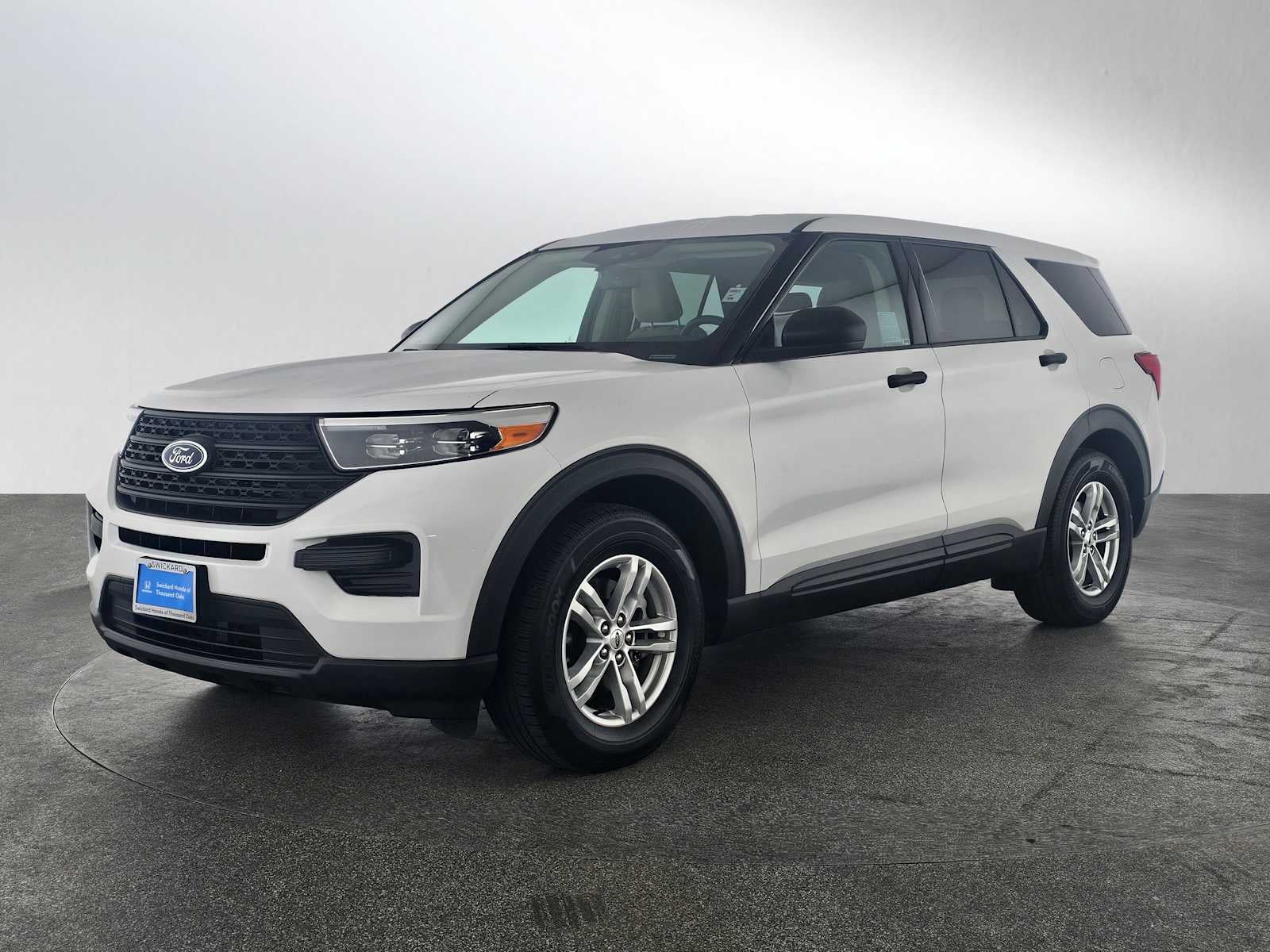 2022 Ford Explorer Base