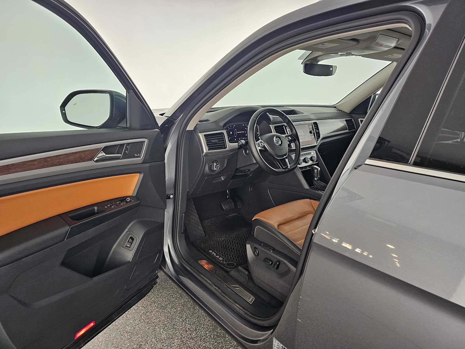 2019 Volkswagen Atlas 3.6L V6 SEL Premium