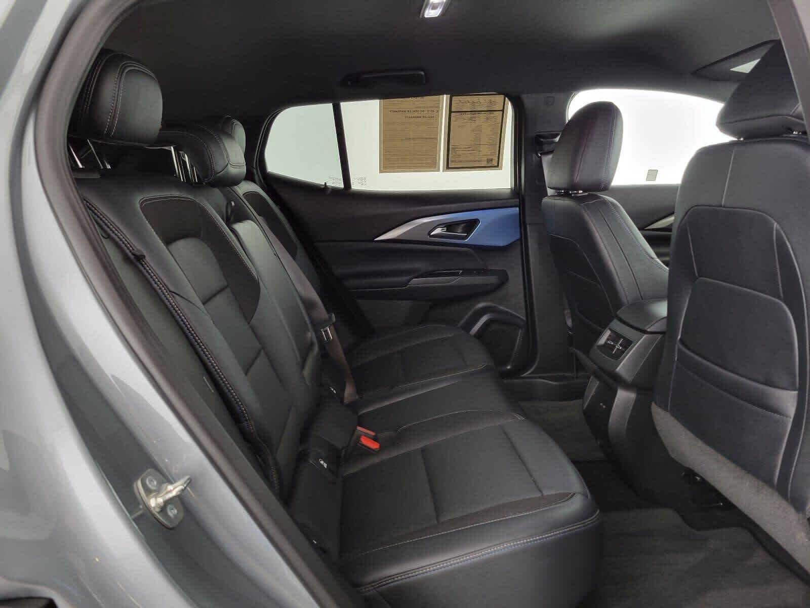 2024 Chevrolet Equinox EV LT