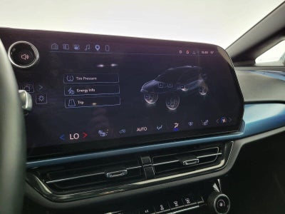 2024 Chevrolet Equinox EV LT