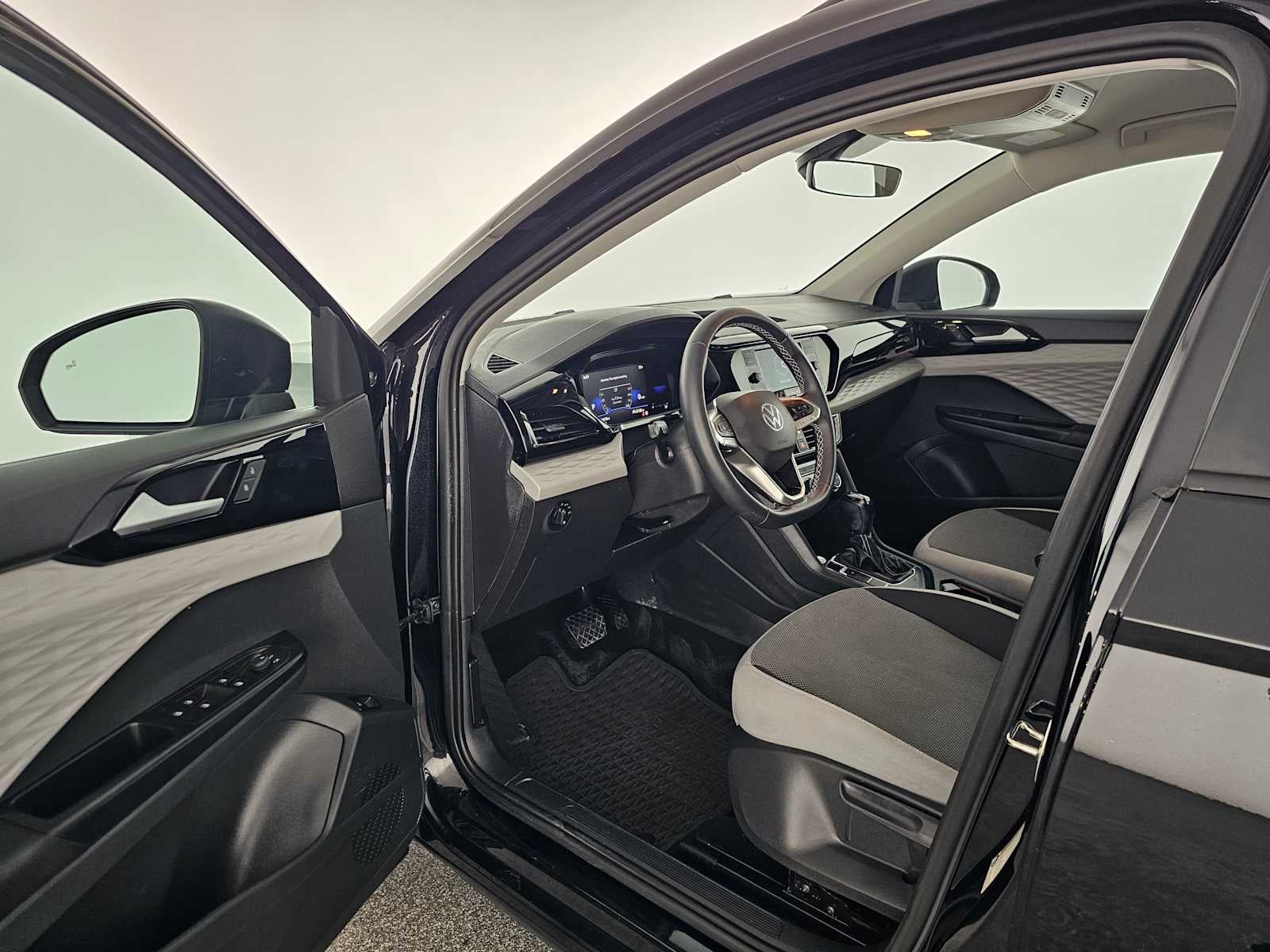 2023 Volkswagen Taos S