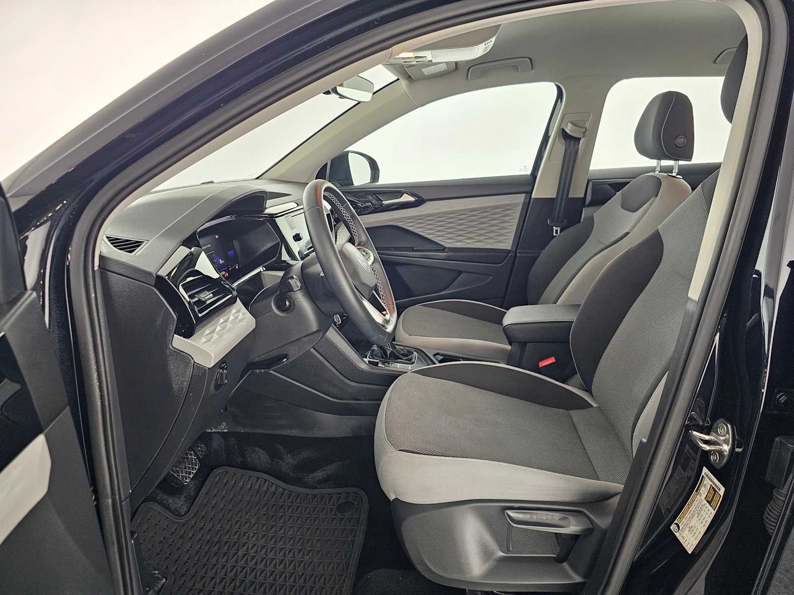 2023 Volkswagen Taos S