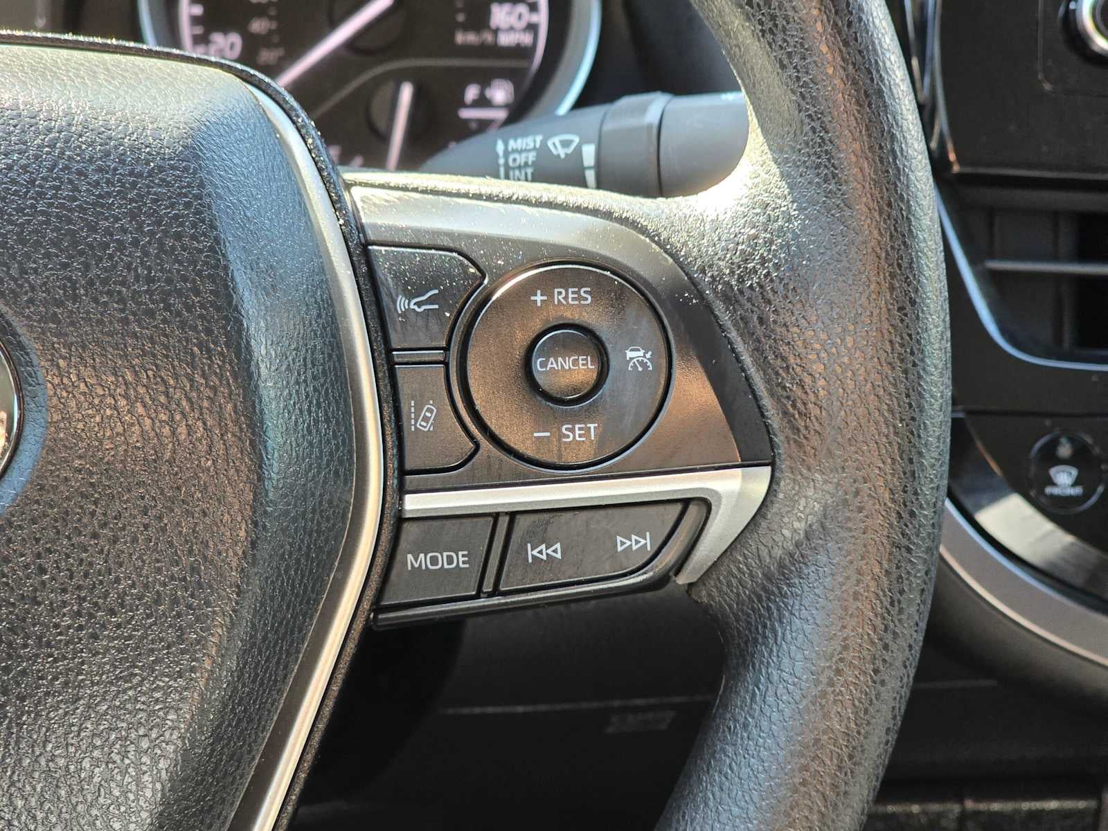 2024 Toyota Camry Hybrid LE
