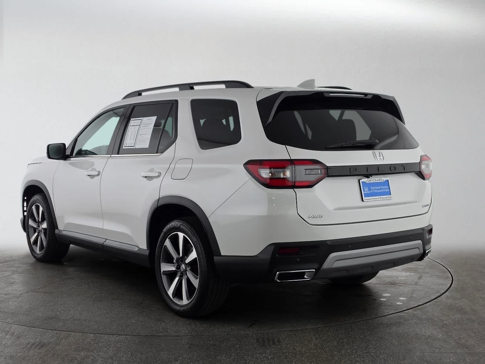 2025 Honda Pilot Touring