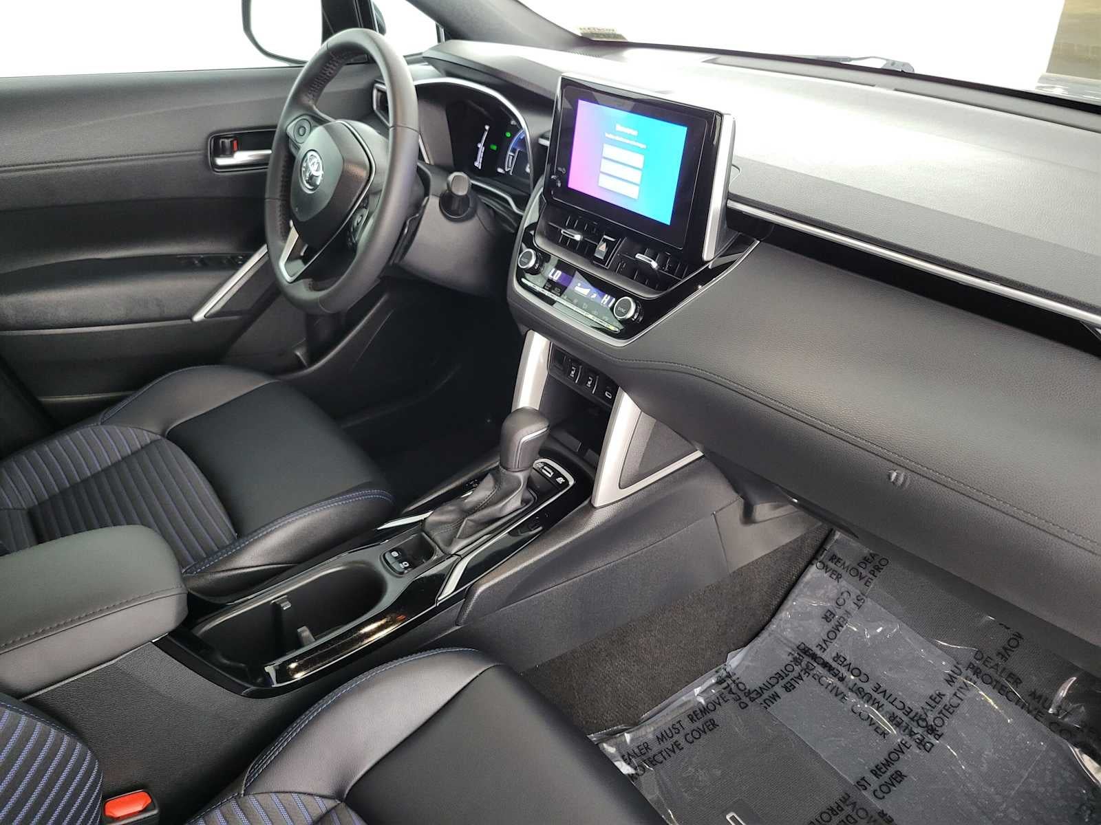 2024 Toyota Corolla Cross Hybrid XSE
