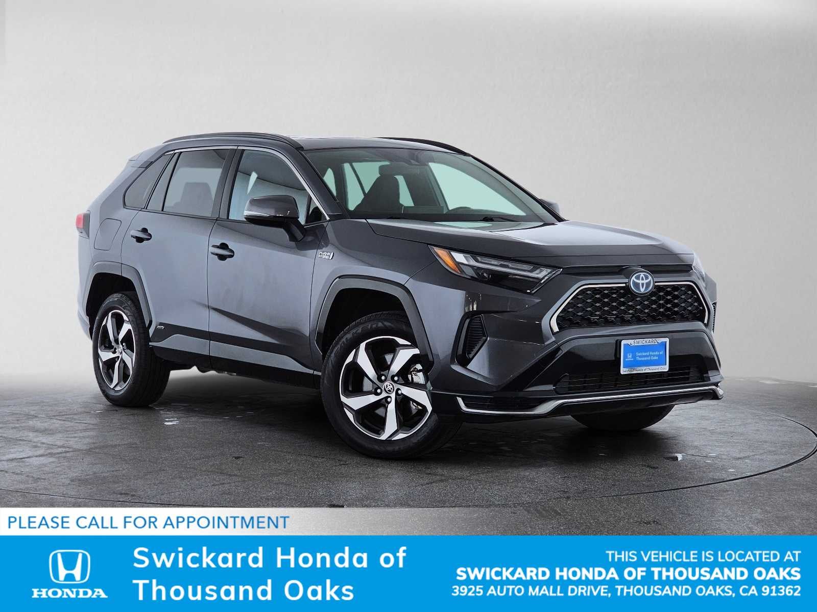 2024 Toyota RAV4 Prime SE