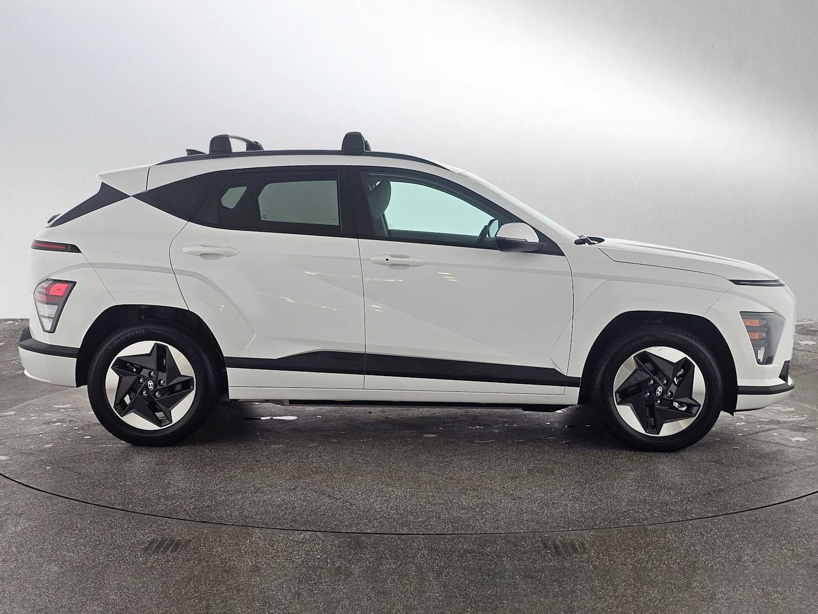 Used 2024 Hyundai Kona EV SEL with VIN KM8HC3A62RU007614 for sale in Westlake Village, CA