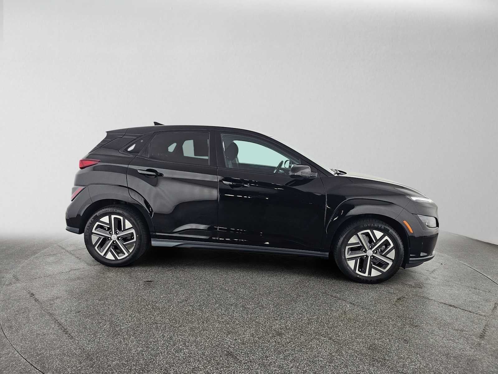 Used 2023 Hyundai Kona EV SE with VIN KM8K23AG5PU166819 for sale in Westlake Village, CA