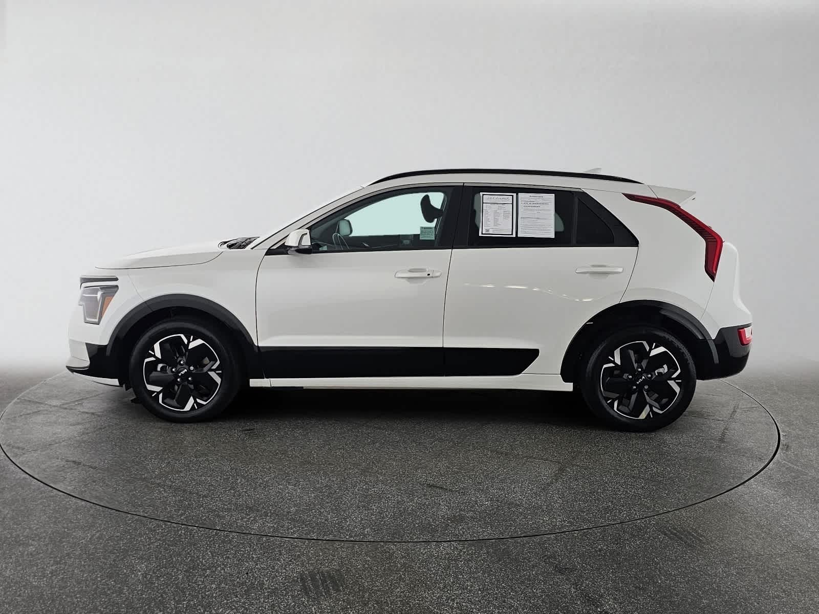 2023 Kia Niro EV Wind