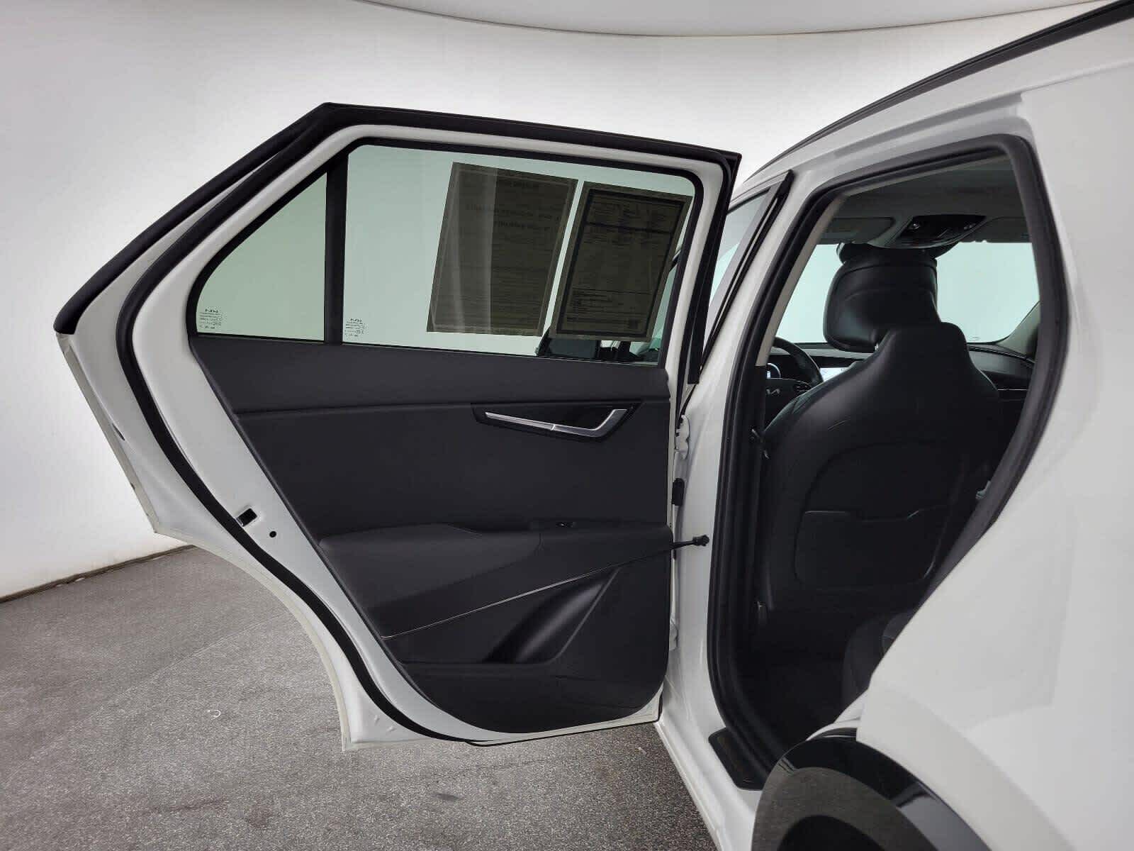 2023 Kia Niro EV Wave
