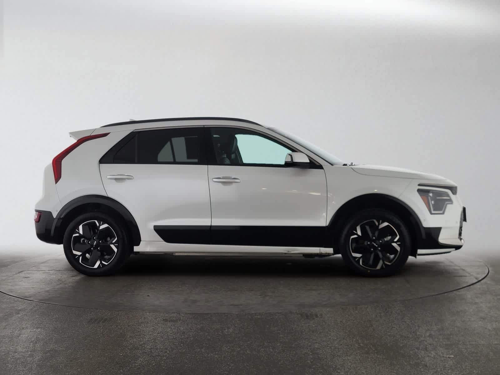 Certified 2023 Kia Niro Wave with VIN KNDCT3L19P5042433 for sale in Westlake Village, CA